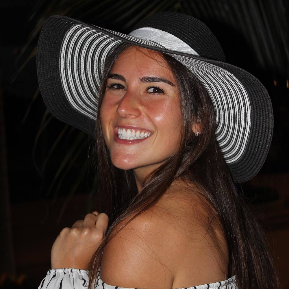 Meet your Posher, Jacqueline